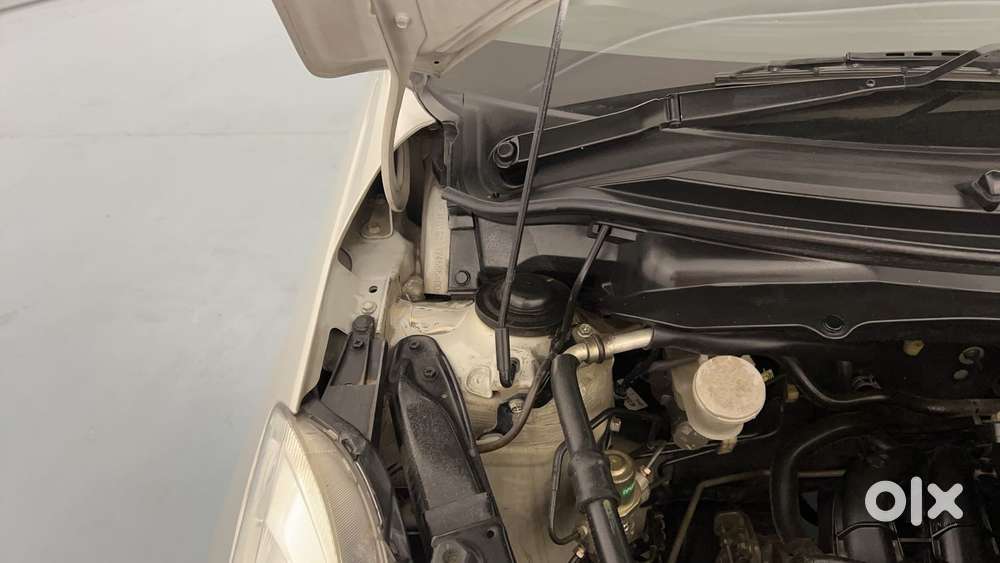 Maruti Suzuki Swift Dzire 1.3 Vxi, 2013, Petrol
