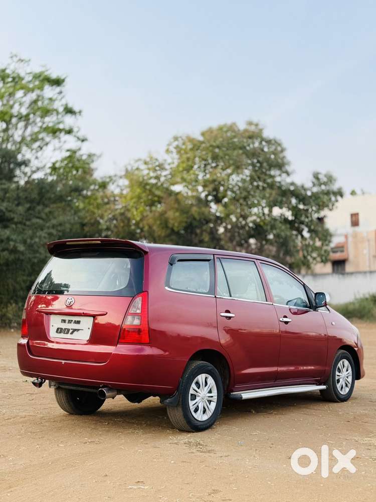 Toyota Innova 2.5 G (diesel) 7 Seater Bs Iv, 2006, Diesel