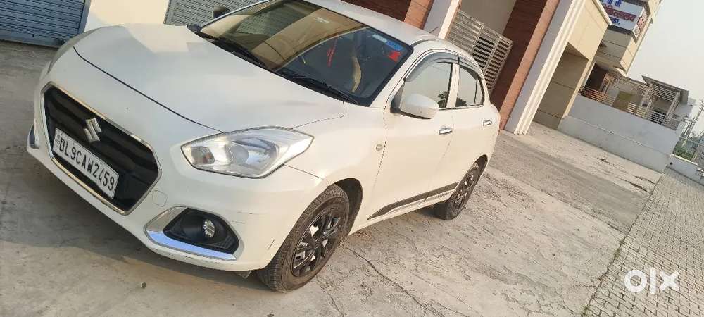 Maruti Suzuki Dzire 2021 Petrol 32312 Km Driven