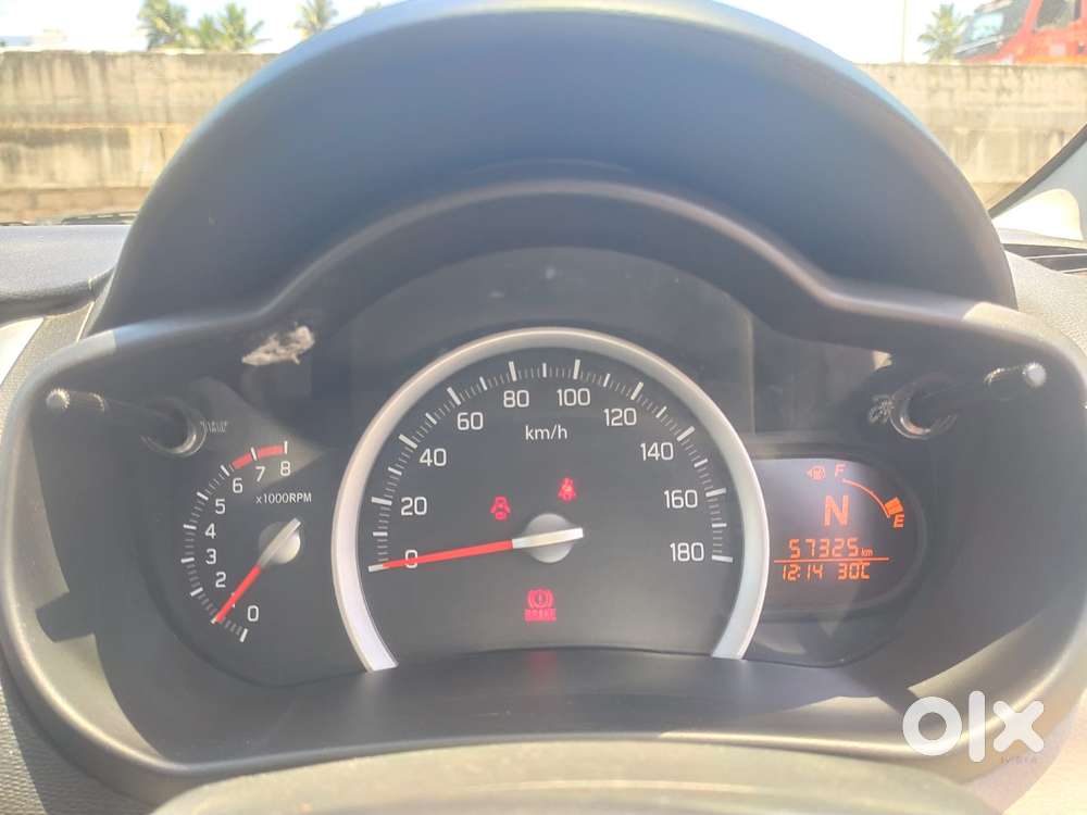 Maruti Suzuki Celerio Zxi Amt, 2018, Petrol
