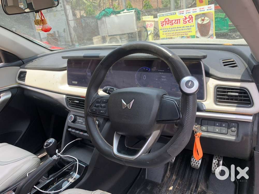 Mahindra Xuv700 Diesel 2022