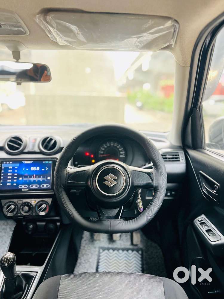 Maruti Suzuki Swift 1.2 Lxi (o), 2020, Petrol