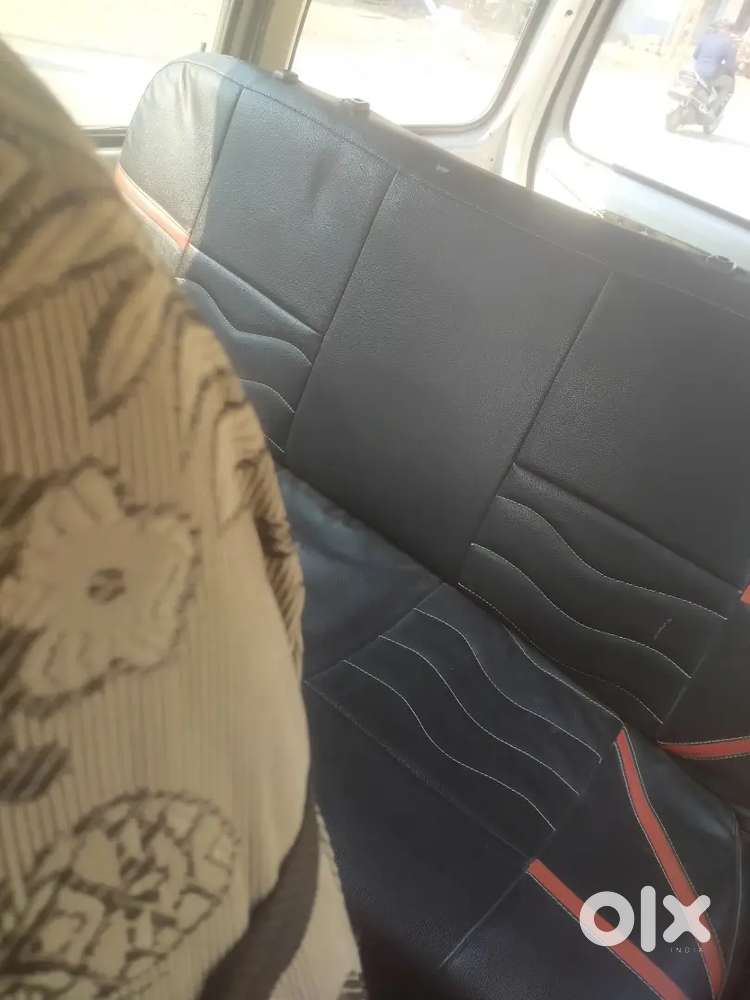 Maruti Suzuki Eeco 2011