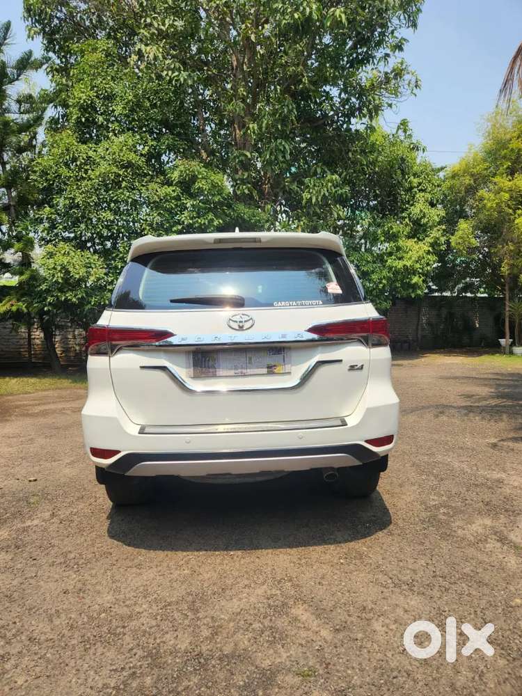 2018 Toyota Fortuner Sigma 4 (4x4),only 31,751 Km  Showroom Condition
