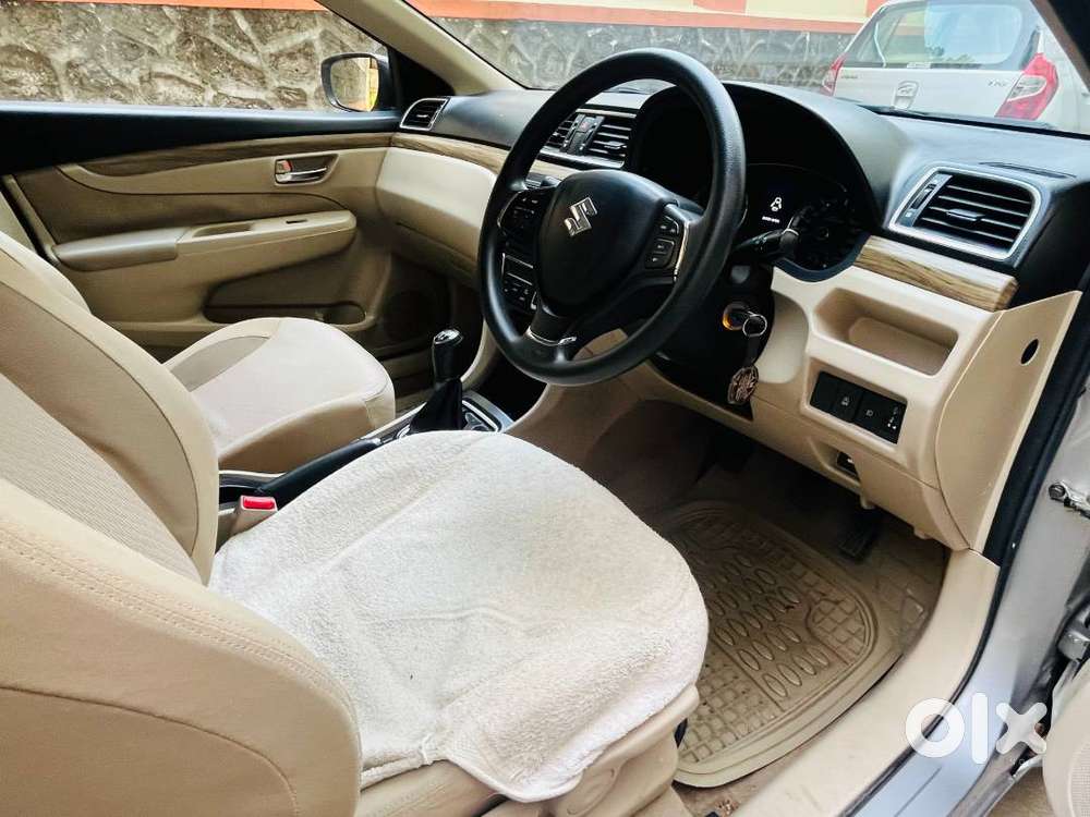 Sale Excellent  Maruti Suzuki Ciaz Smart Hybrid Petrol Lux Sedan