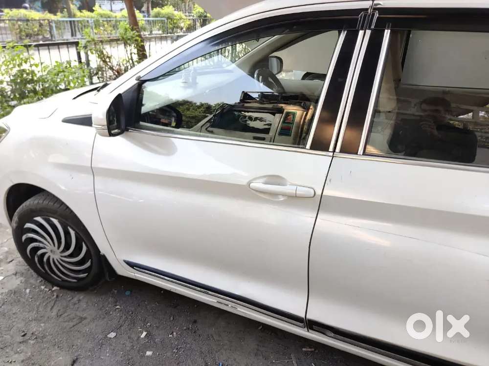 Maruti Suzuki Ertiga 2023 Cng & Hybrids 43750 Km Driven