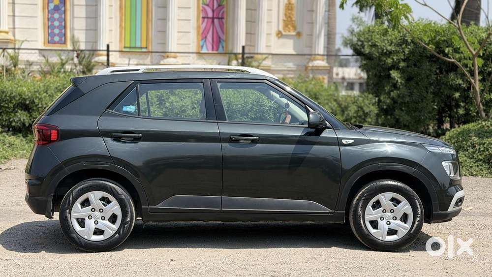 Hyundai Venue S, 2021, Petrol