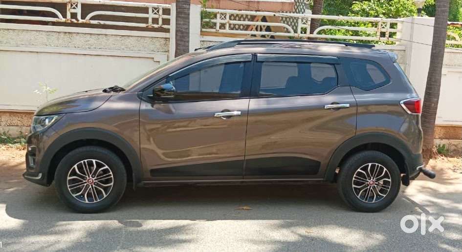 Renault Triber Rxt, 2021, Petrol