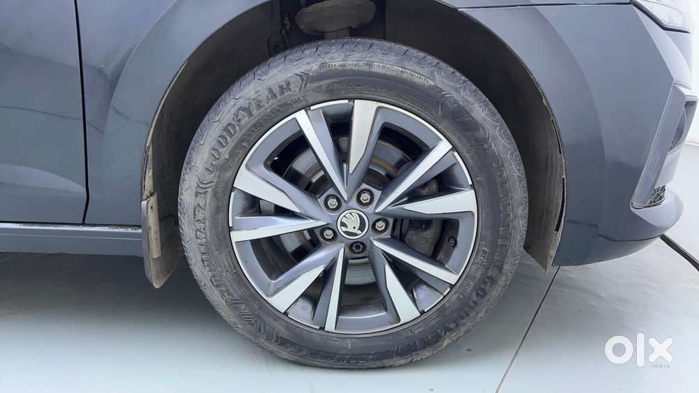 Skoda Slavia Style 1.5l Tsi Dsg, 2022, Petrol