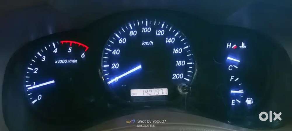 Toyota Innova 2015 Diesel 140000 Km Driven