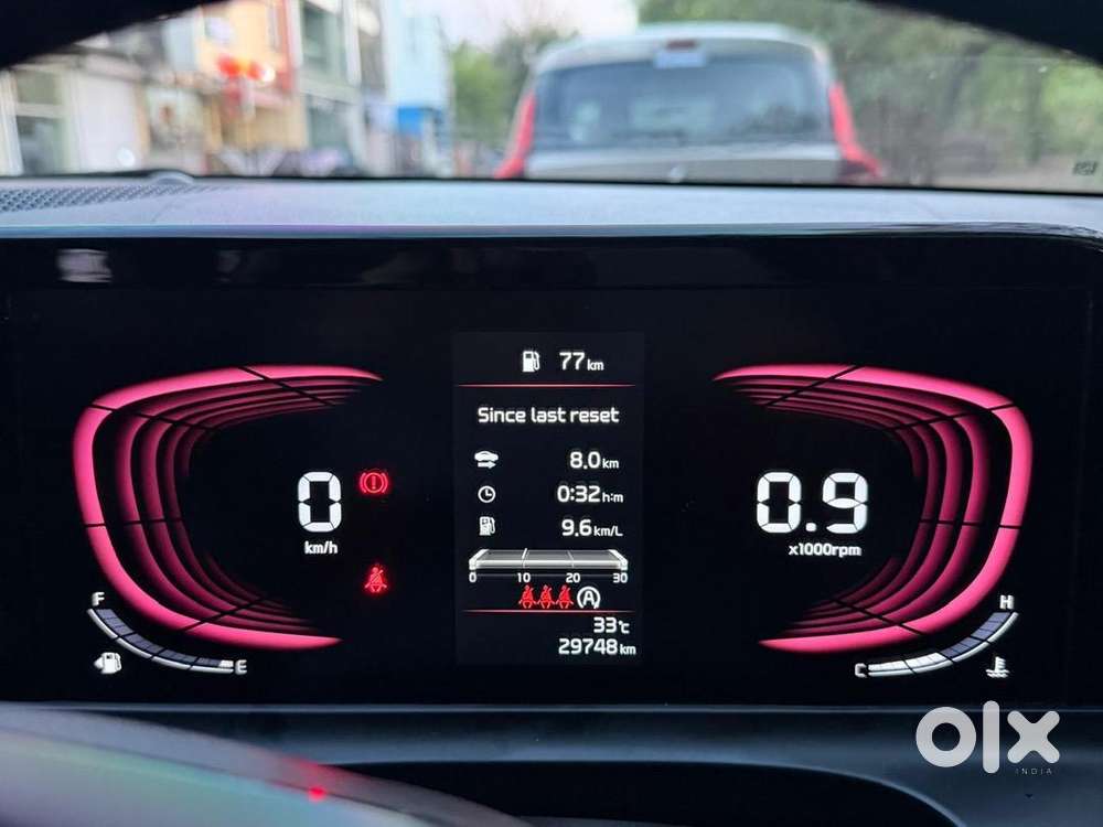 Kia Seltos 2025 Petrol Well Maintained