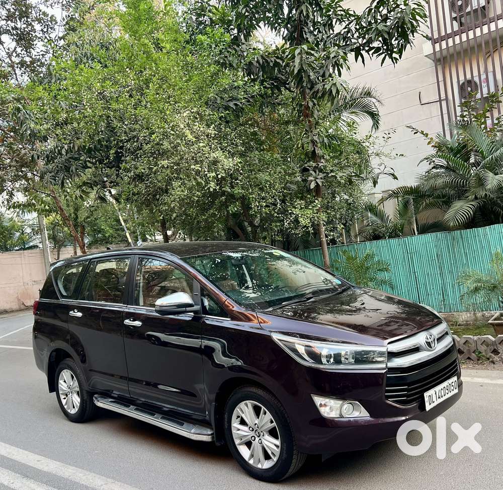 Toyota Innova Crysta