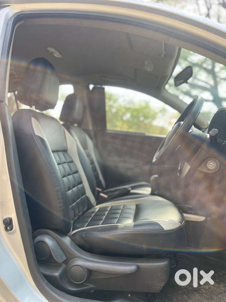 Nissan Sunny, 2019, Petrol