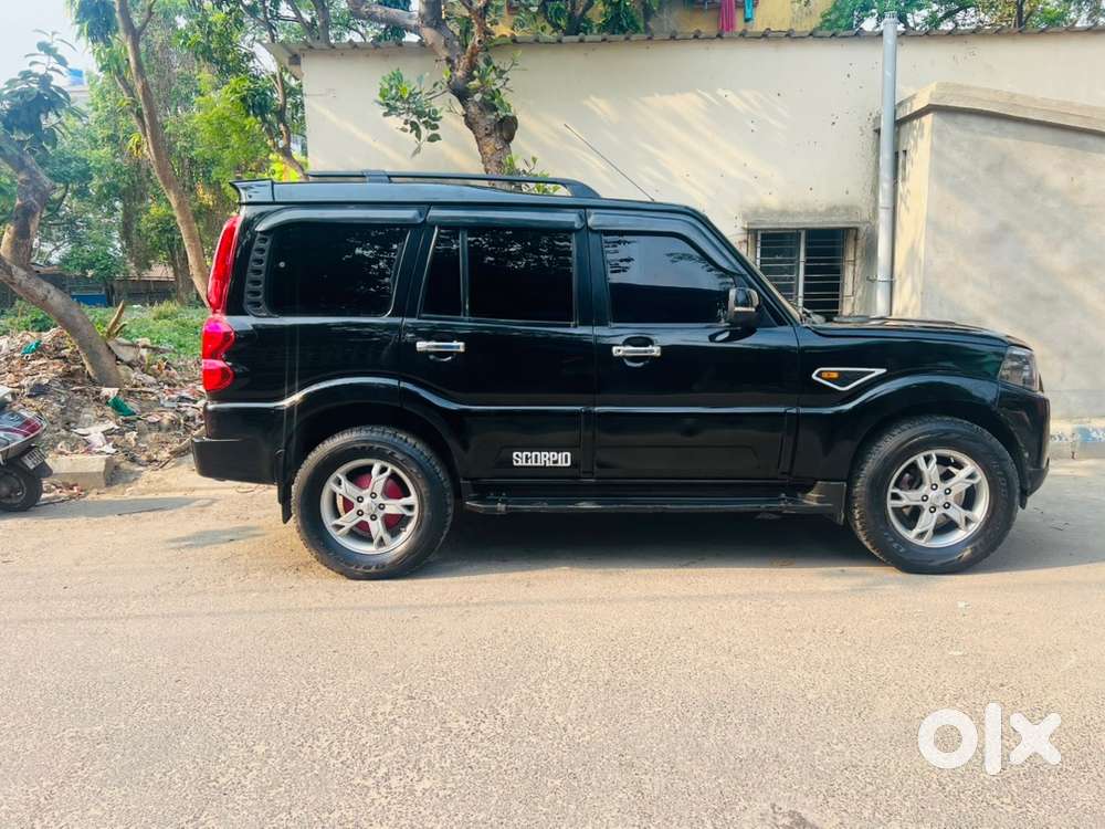 Mahindra Scorpio 2015 Diesel Manual Year Car