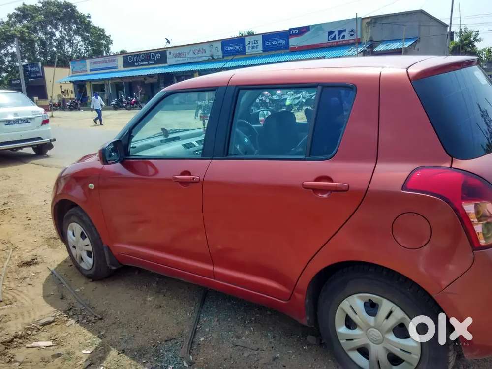 Well Condition Maruti Suzuki Swift Vdi 2009 Diesel
