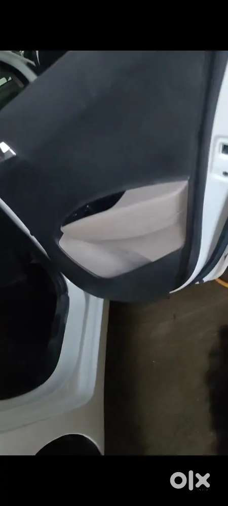 Hyundai Grand I10 2016 Petrol 94000 Km Driven