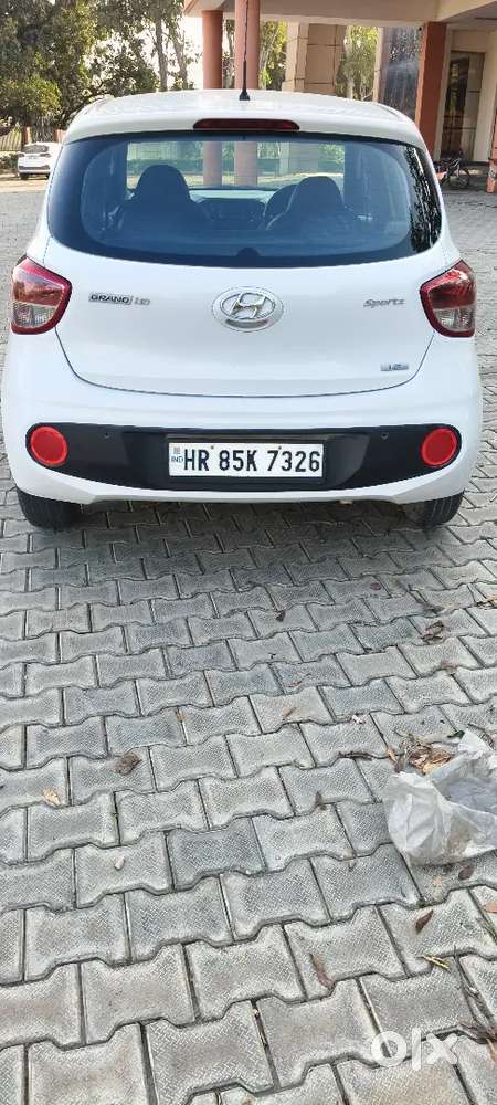 Hyundai Grand I10 Sportz Petrol 2017 Bima Valid Well Maintain Car