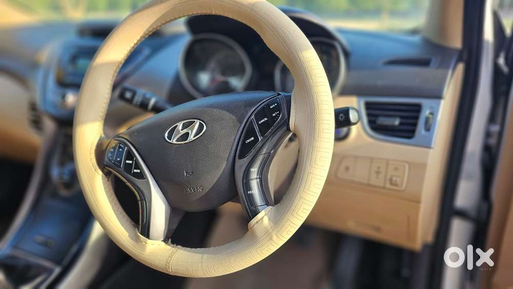 Hyundai Elantra 1.8 Sx Mt, 2014, Petrol
