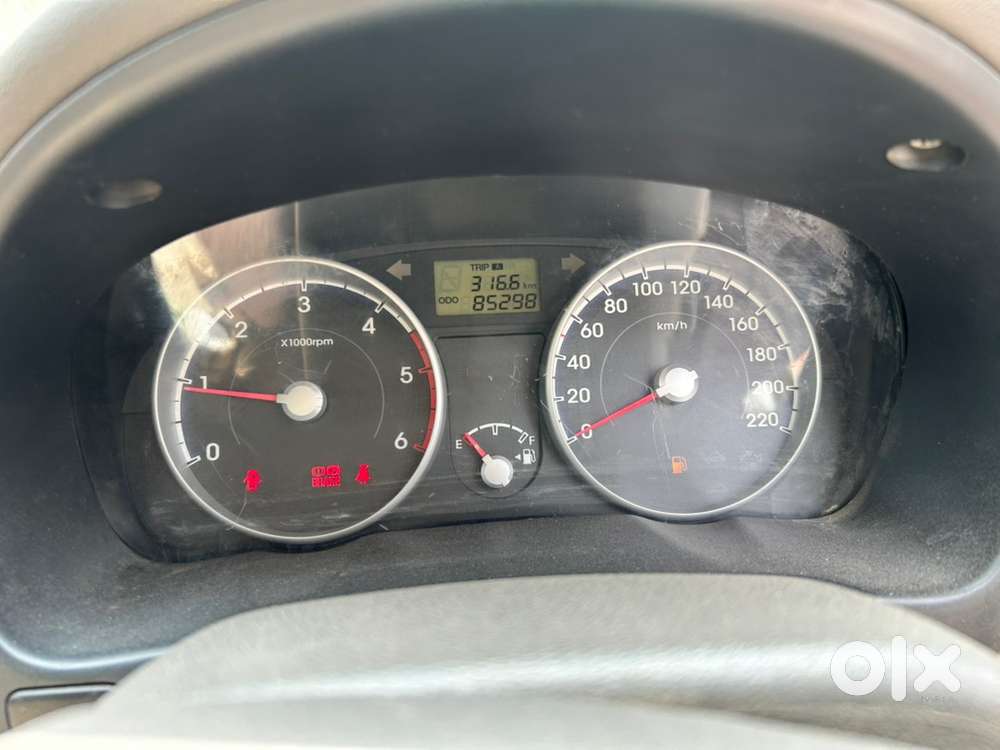 Hyundai Verna Diesel Manual 2010