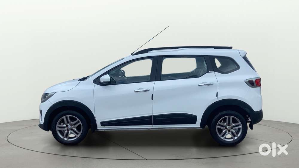 Renault Triber Rxz Easy-r Amt, 2021, Petrol