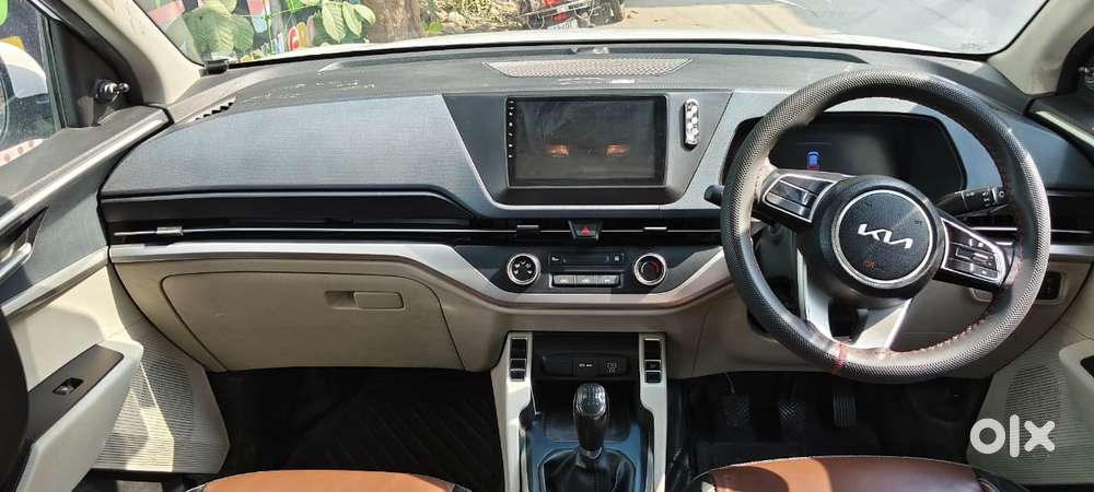 Kia Carens 1.5 Premium 7 Str, 2024, Diesel