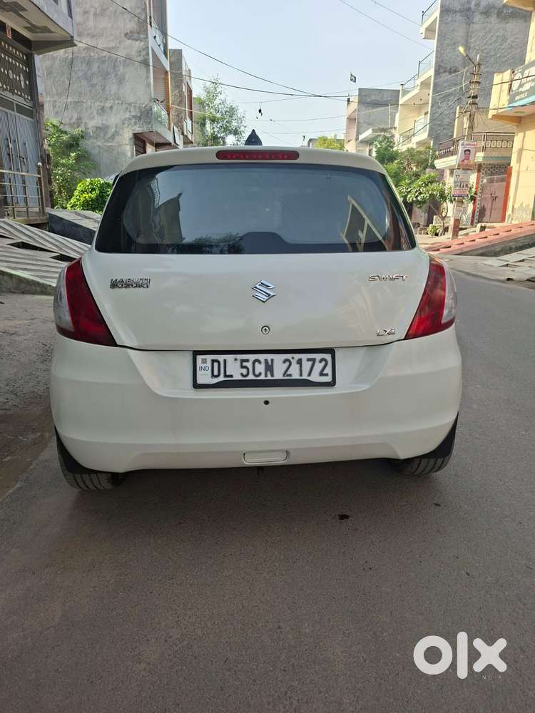 Maruti Suzuki Swift 1.2 Lxi (o), 2016, Cng & Hybrids