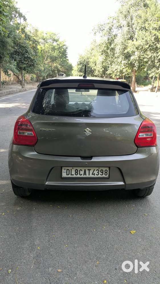 Maruti Suzuki Swift Vxi Ags, 2018, Petrol