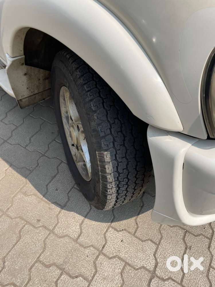 Mahindra Scorpio Airbag Bsiv