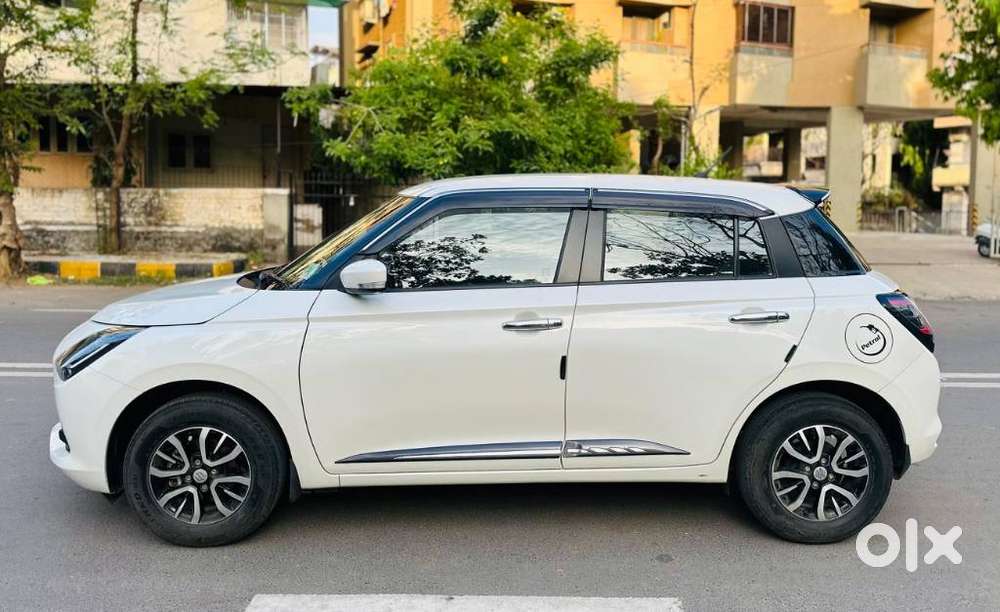 Maruti Suzuki Swift 1.2 Vxi (o), 2024, Petrol