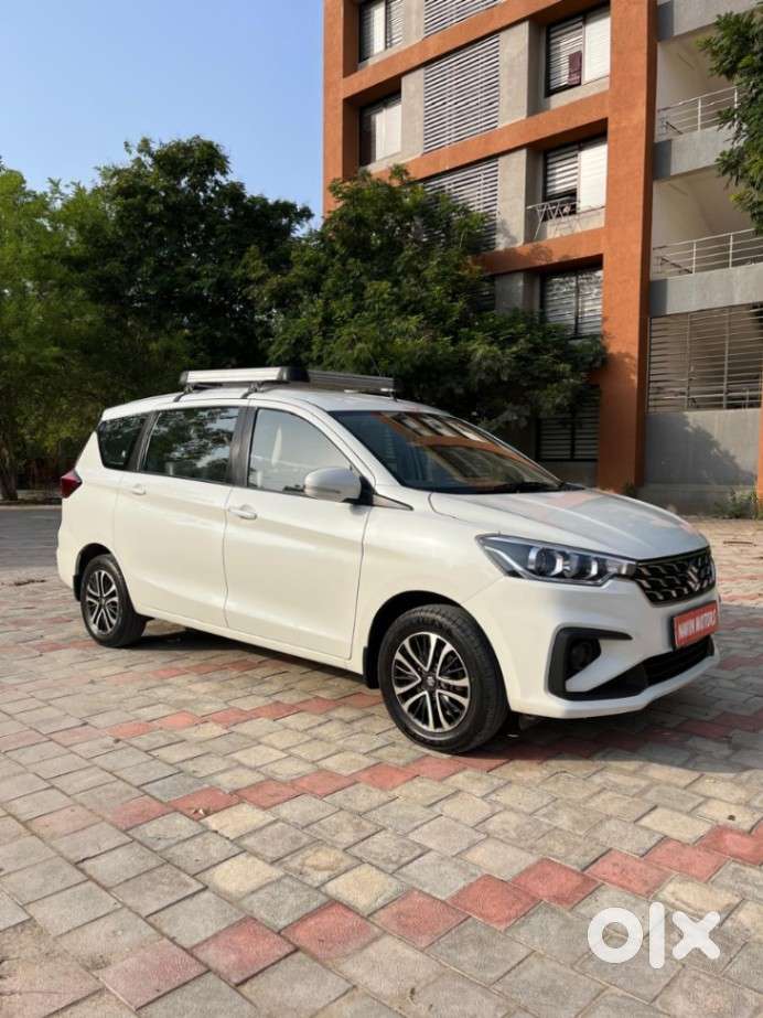 Maruti Suzuki Ertiga Vxi (o) Cng, 2025, Petrol
