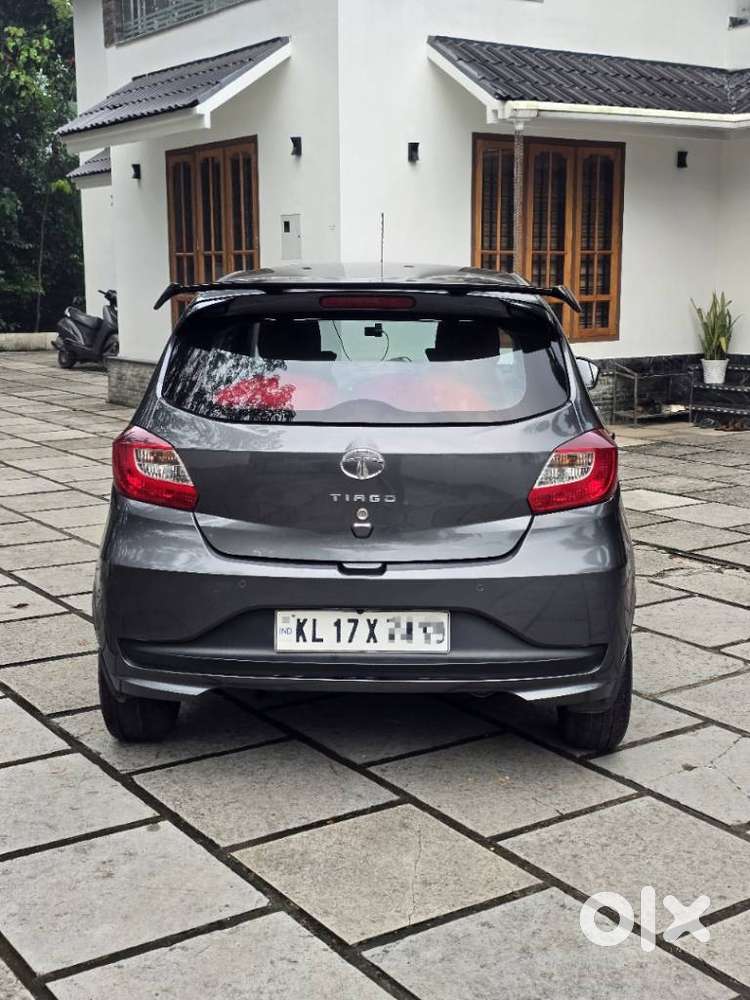 Tata Tiago 1.2 Revotron Xt (o), 2023, Petrol