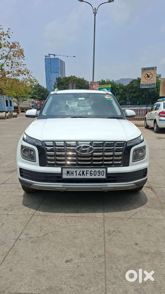 Hyundai Venue S 1.2 Petrol, 2022, Petrol