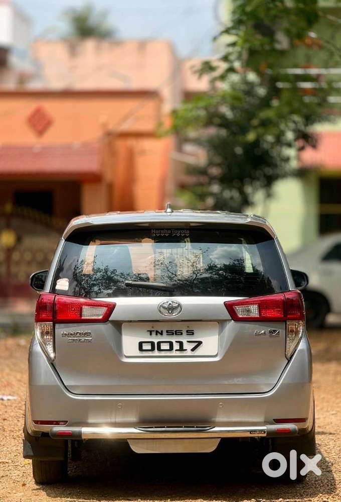 Toyota Innova Crysta 2.4 V 7 Str, 2018, Diesel