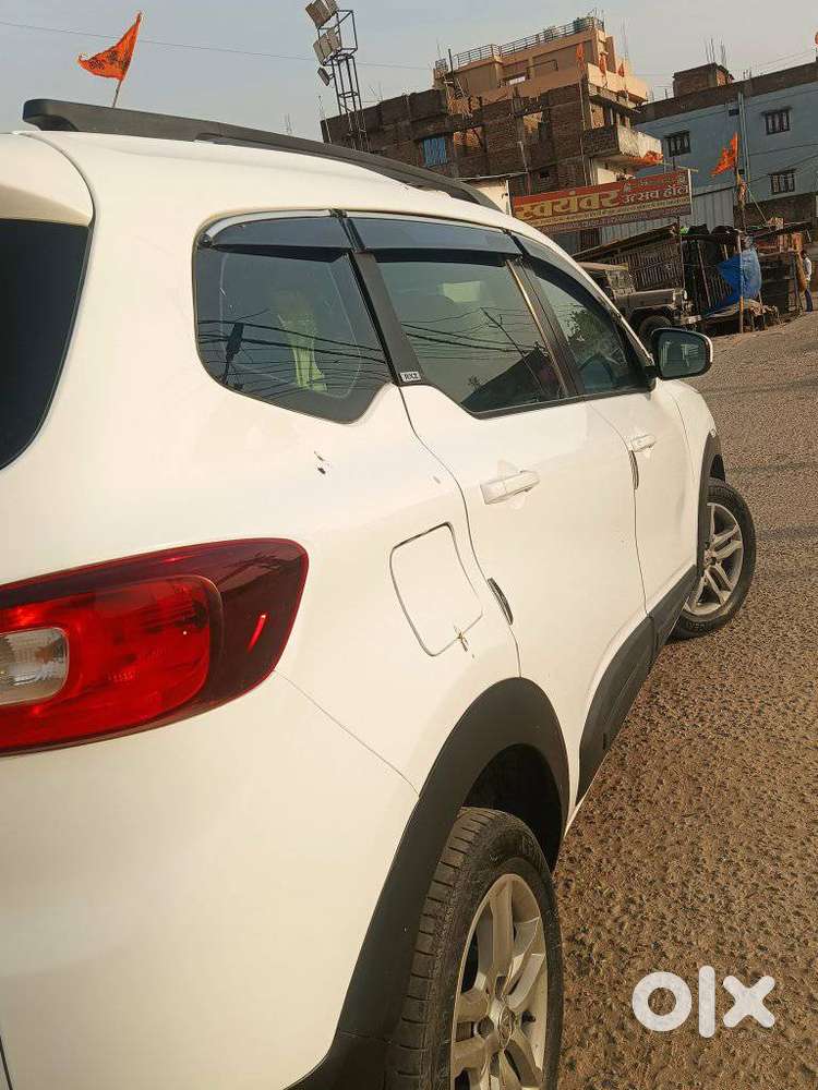 Renault Triber, 2020, Petrol