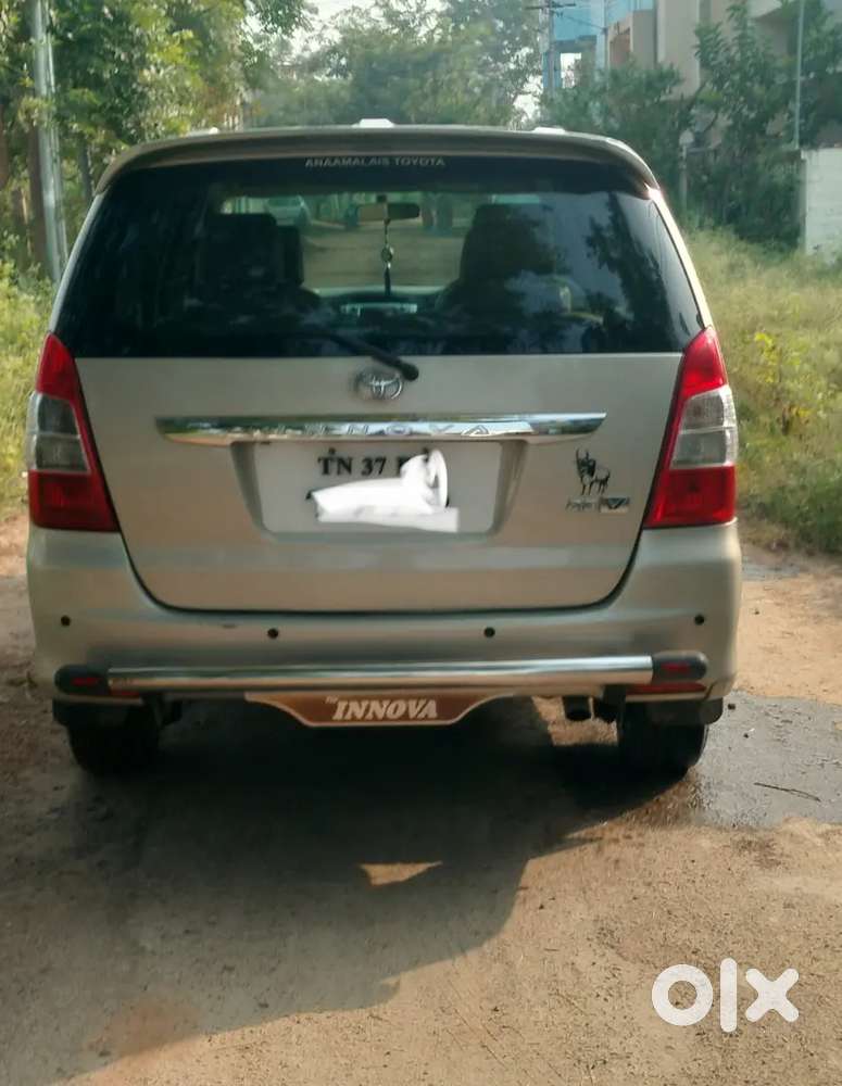 Toyota Innova 2012 Diesel Well Maintained