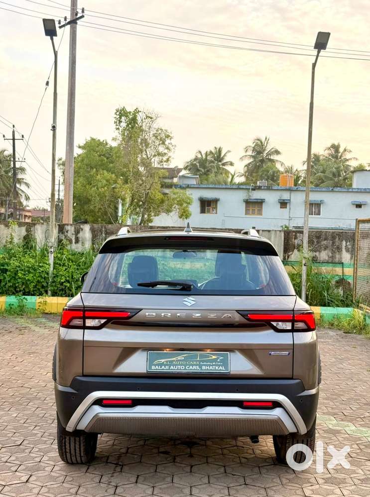 Maruti Suzuki Brezza 1.5 Zxi Smart Hybrid, 2023, Petrol