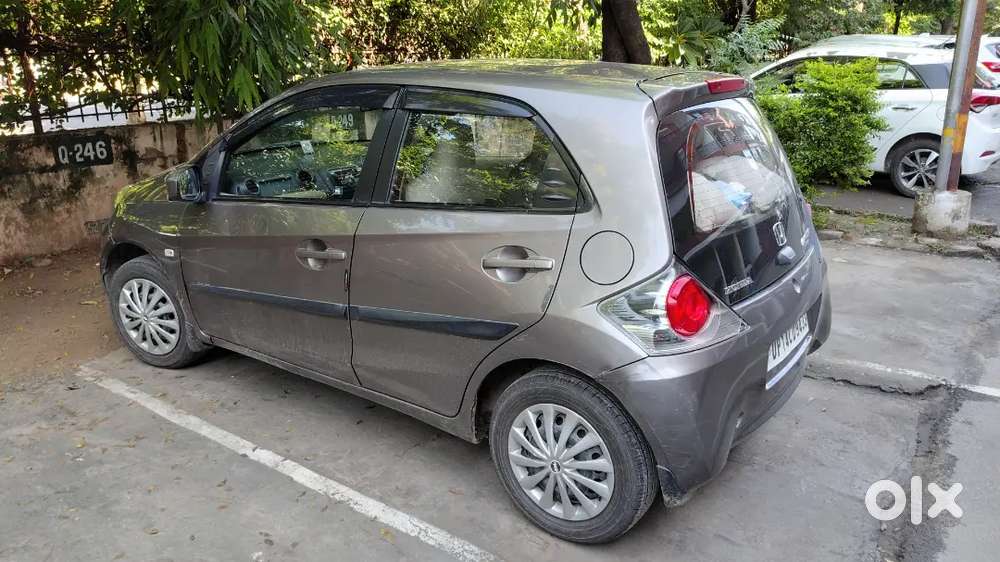Honda Brio Petrol Mt 2014