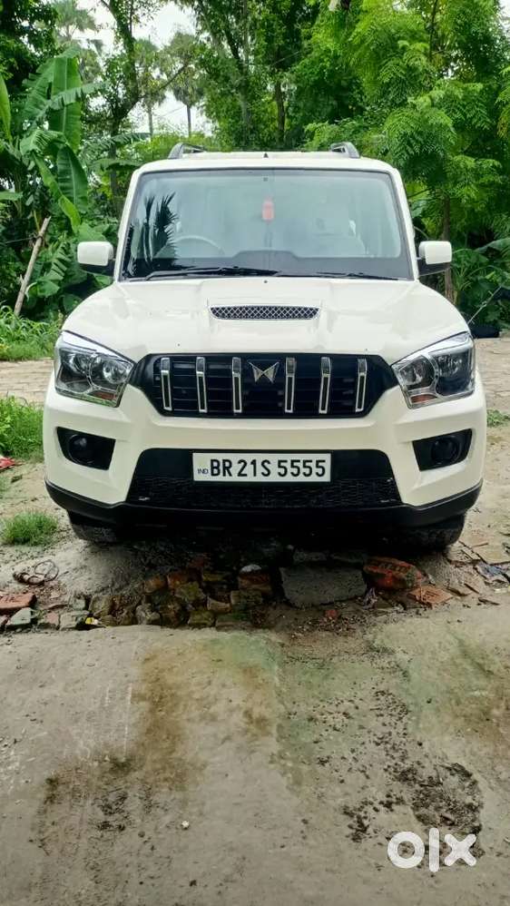 Mahindra Vision S Diesel 2018