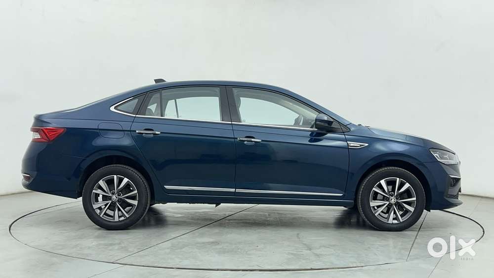 Skoda Slavia Style 1.0l Tsi At, 2023, Petrol