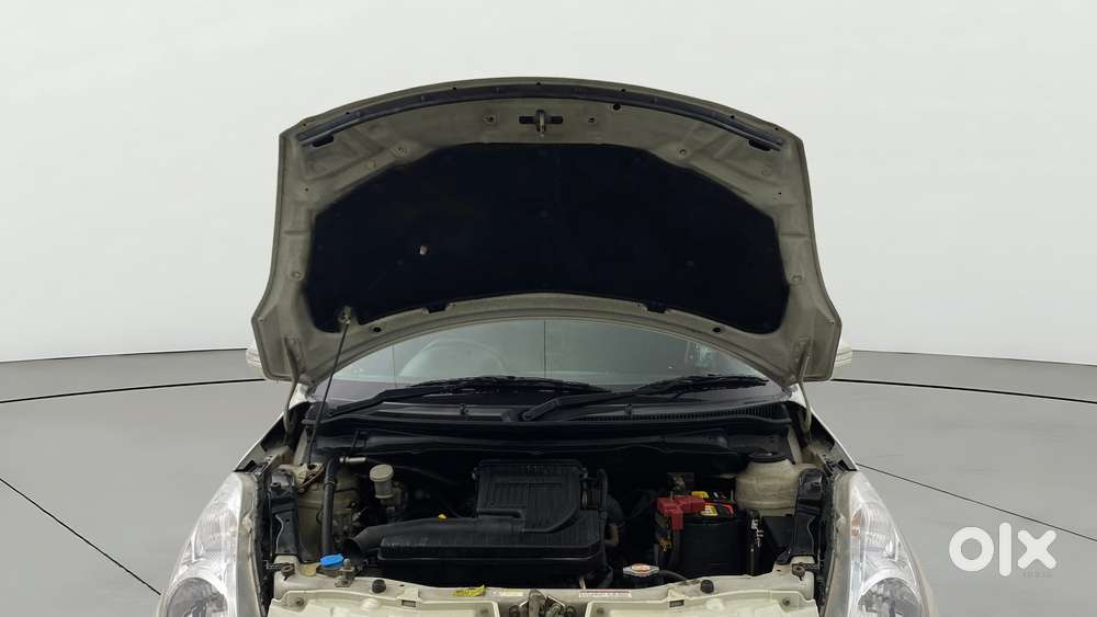 Maruti Suzuki Swift Vxi, 2016, Petrol