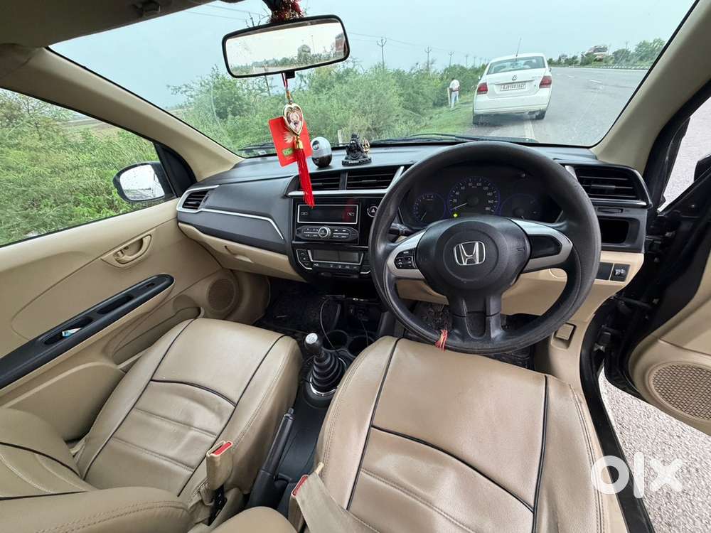 Honda Amaze Petrol 2017 Car