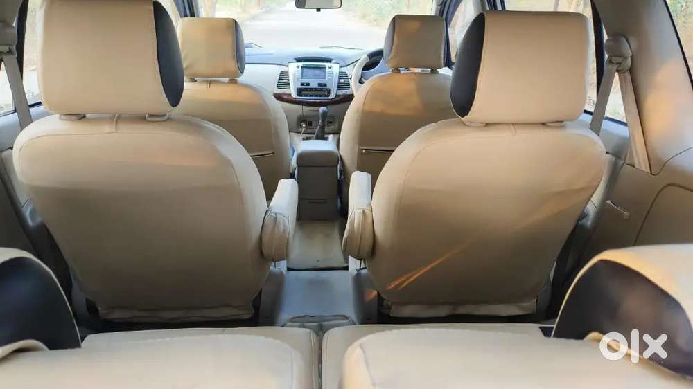 Toyota Innova 2013 Diesel Well Maintained