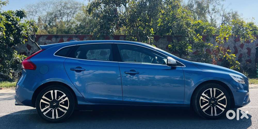 Volvo V40 D3 R Design, 2018, Diesel