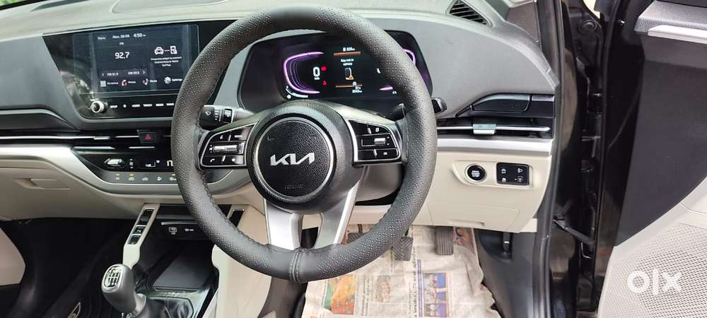 Kia Carens 1.5 Premium 7 Str, 2024, Petrol