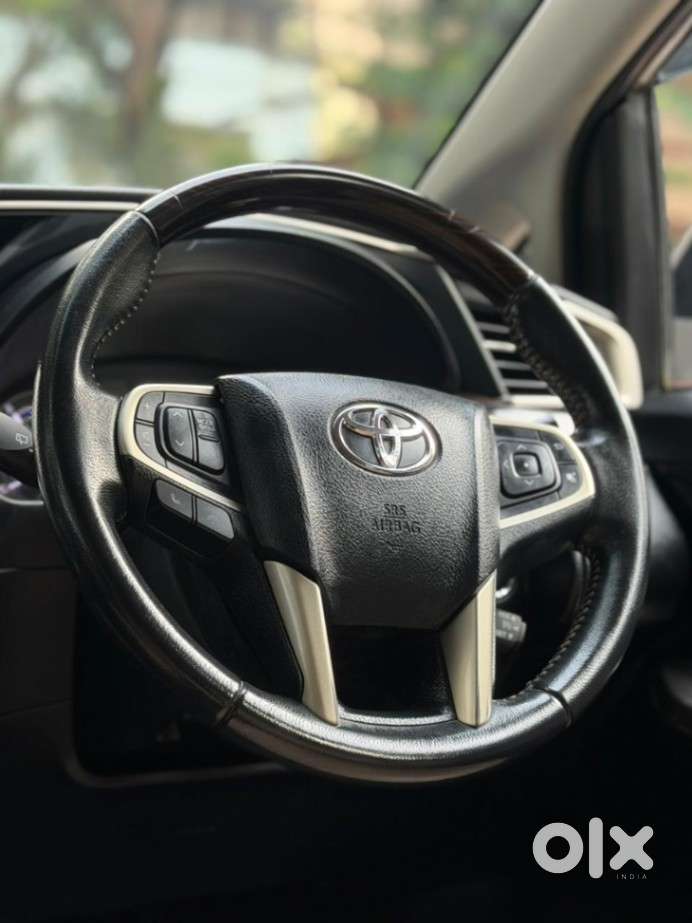 Toyota Innova Crysta 2.4 V 8 Str, 2018, Diesel