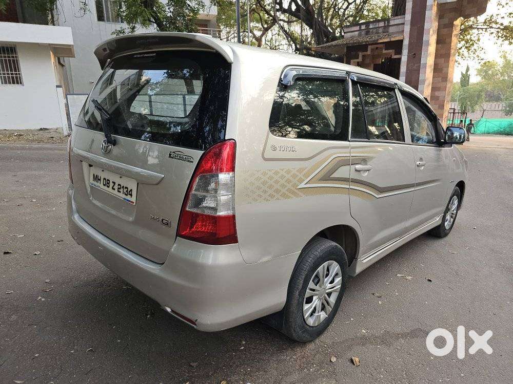 Toyota Innova 2.5 G (diesel) 8 Seater, 2012, Diesel