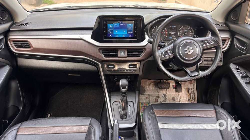 Maruti Suzuki Brezza, 2023, Petrol