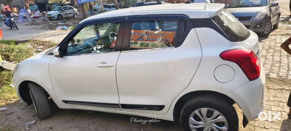 Maruti Suzuki Swift Desember 2019 Automatic