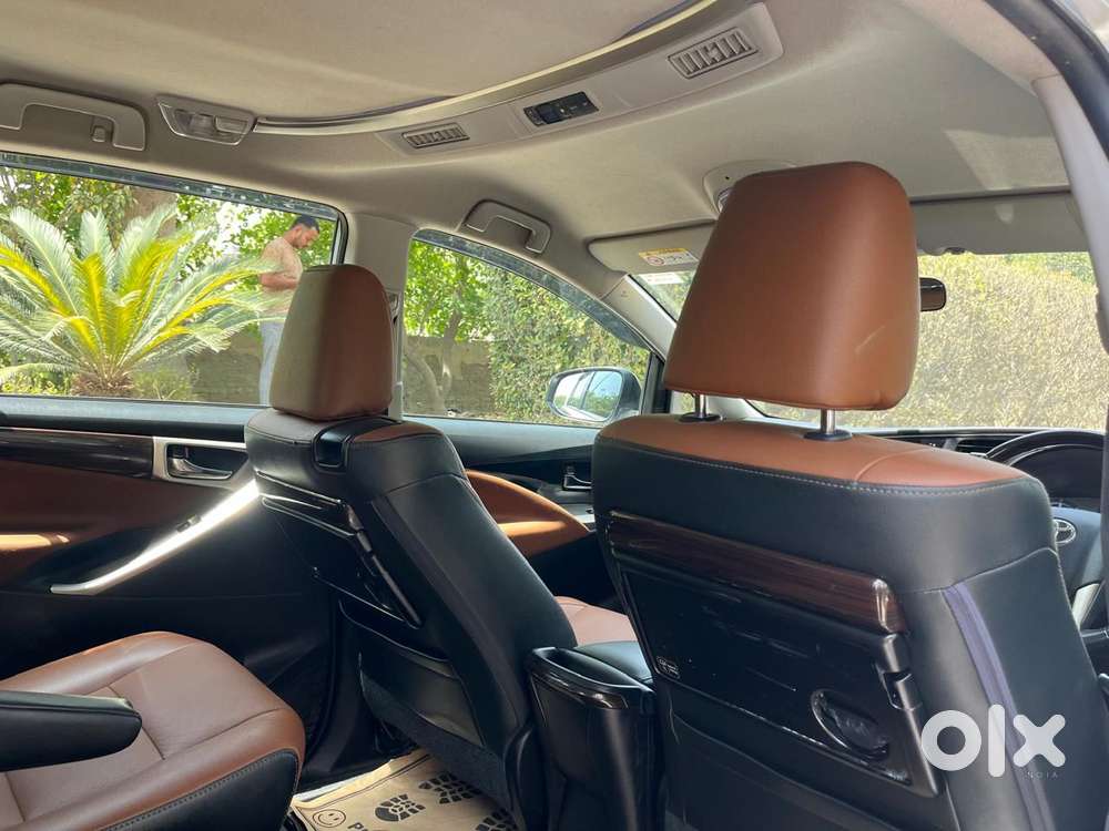 Toyota Innova Crysta [2020-ongoing] 2.4 Zx At 7 Str, 2022, Diesel
