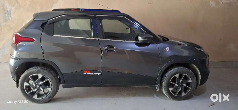 Tata Punch,  Daytona Grey